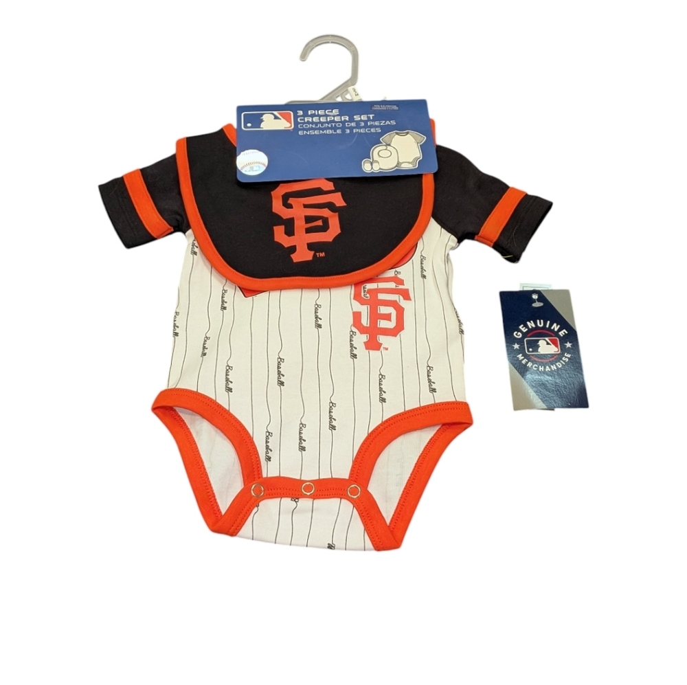 MLB San Francisco Giants 3-Piece Creeper Bib Booties Set Infant 0-3M NWT Sports